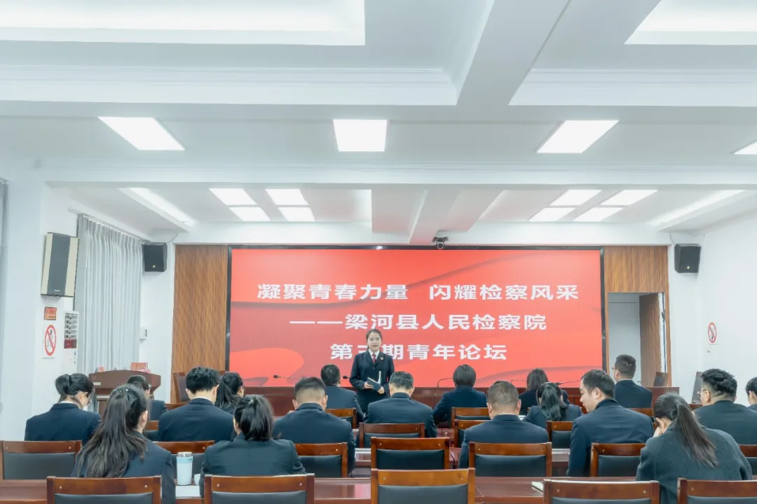 �����ɳ������ⳡ��̳�С�˼�����С��񡱣�